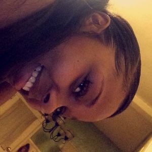 Meet your Posher, Ajane